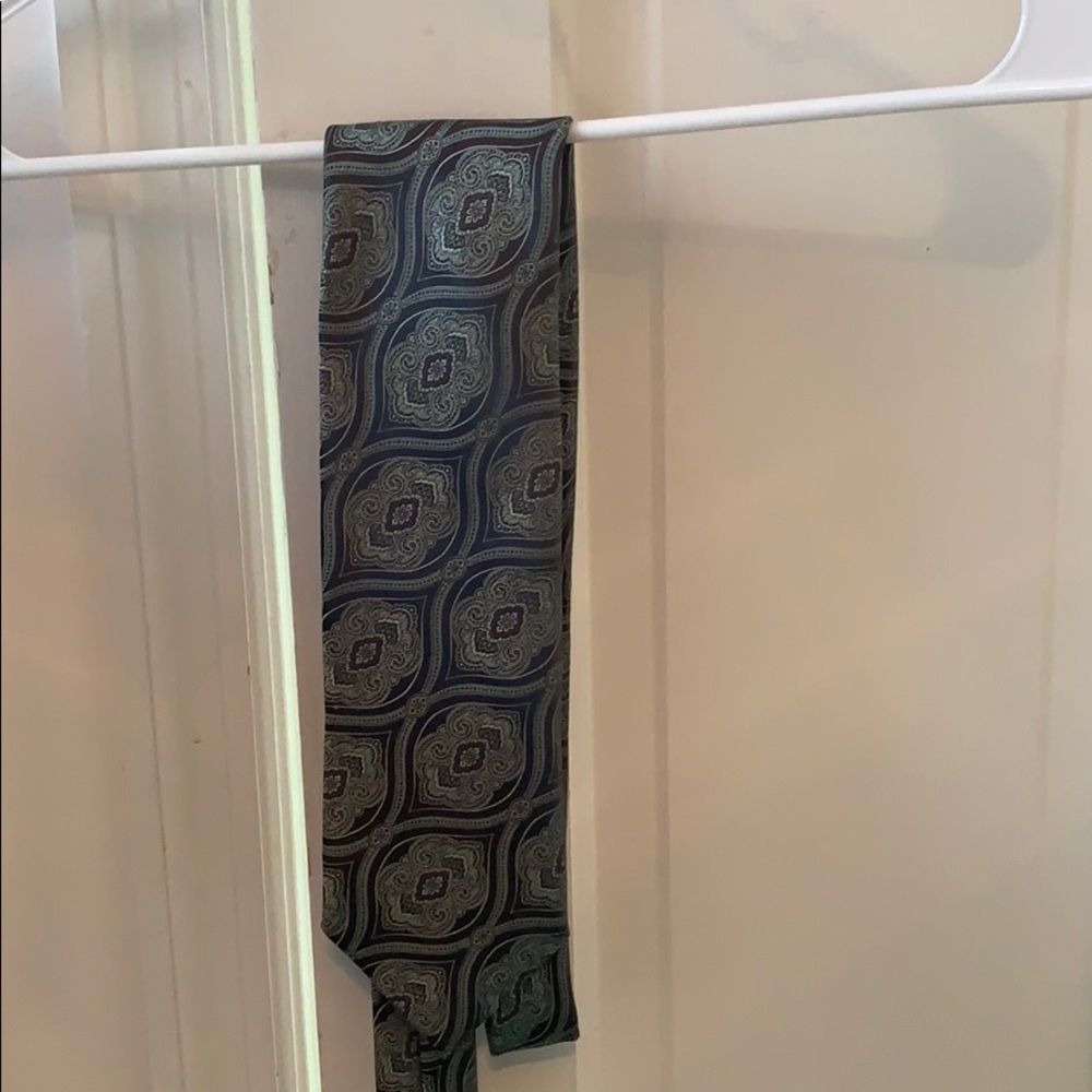 Men’s tie